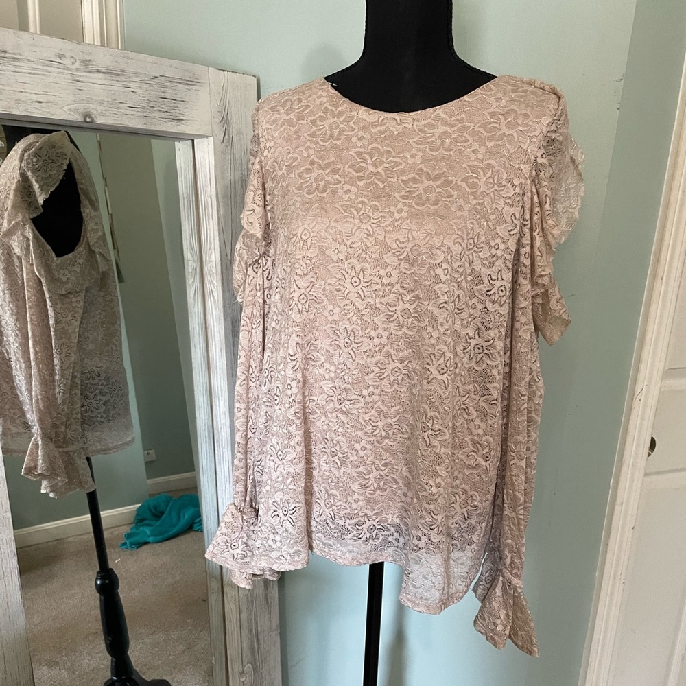 Carolina Belle Women’s Blouse
